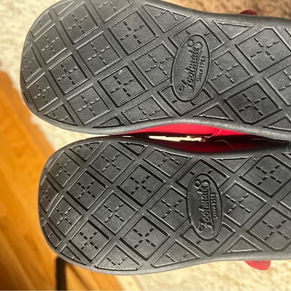 FOOTMATES RED/WHITE MARY JANE STYLE SHOE SIZE 7.5 M/W NIB - Picture 8 of 12